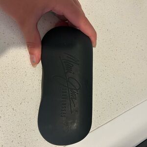 Maui Jim Matte Black Sunglasses Case